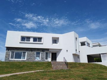 CASA APTO CREDITO EN LA RESERVA CARDALES - SECTOR LA QUEBRADILLA