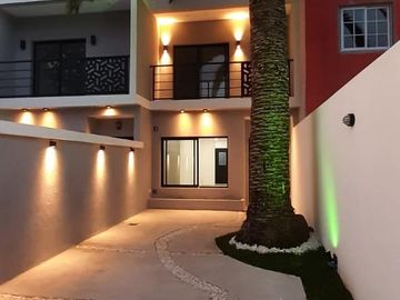 VENTA DUPLEX A ESTRENAR ITUZAINGO CON COCHERA