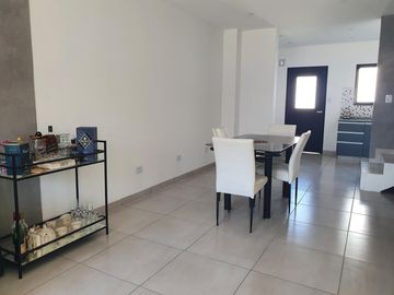 VENTA DUPLEX A ESTRENAR ITUZAINGO CON COCHERA