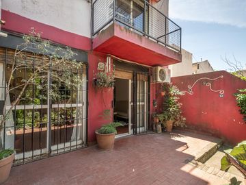 DEPARTAMENTO | VENTA | 3 DORMITORIOS | JARDIN | LA CALABRIA | SAN ISIDRO