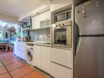 DEPARTAMENTO | VENTA | 3 DORMITORIOS | JARDIN | LA CALABRIA | SAN ISIDRO