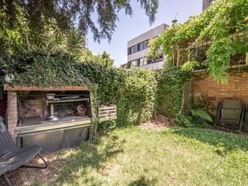 DEPARTAMENTO | VENTA | 3 DORMITORIOS | JARDIN | LA CALABRIA | SAN ISIDRO
