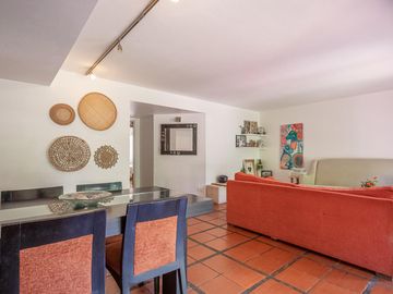 DEPARTAMENTO | VENTA | 3 DORMITORIOS | JARDIN | LA CALABRIA | SAN ISIDRO