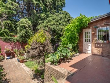 DEPARTAMENTO | VENTA | 3 DORMITORIOS | JARDIN | LA CALABRIA | SAN ISIDRO