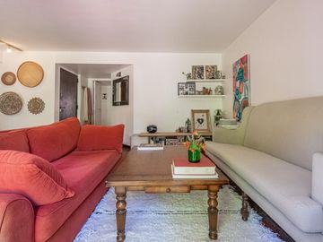 DEPARTAMENTO | VENTA | 3 DORMITORIOS | JARDIN | LA CALABRIA | SAN ISIDRO