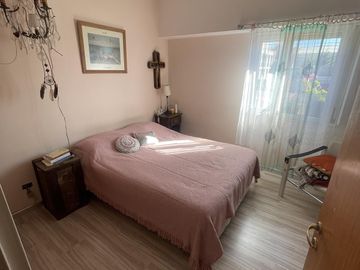 Casa en  barrio Roca