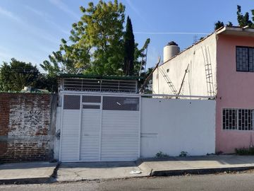 CASA EN VENTA EN FRACCIONAMIENTO INFONAVIT GRIJALVA