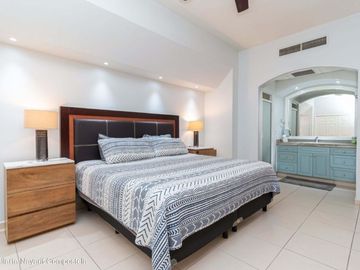 DEPARTAMENTO PLAYA ROYALE