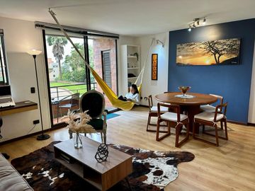 Arriendo Apartaestudio En Poblado Sector El Tesoro