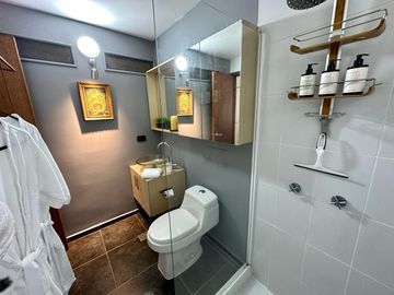 Arriendo Apartaestudio En Poblado Sector El Tesoro