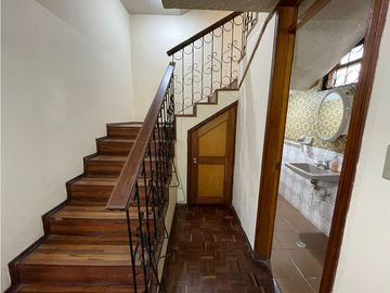 El Batán Alto, Casa en Venta, 270m2, 4 Habitaciones