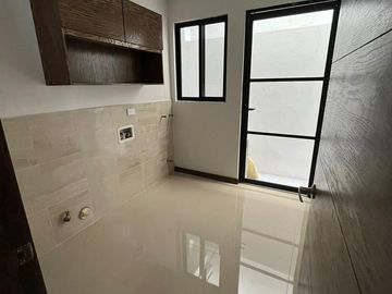 Hermosa Casa Equipada en VENTA | Fracc. Valdivia II