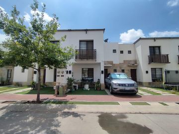 Casa en venta  modelo Olmo  fraccionamiento Bosques del Dorado León Guanajuato.