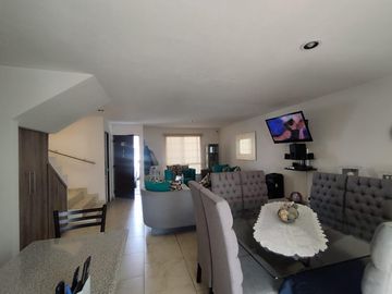 Casa en venta  modelo Olmo  fraccionamiento Bosques del Dorado León Guanajuato.