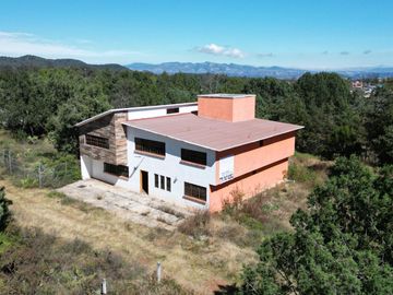 Cabaña en Venta en Las Moras en Huasca Hgo.