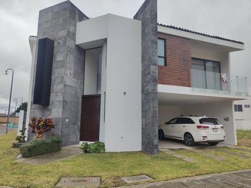 CASA EN VENTA EN FINCA LAS MEMORIAS, ATLIXCO, PUEBLA