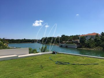 Casa en Venta en Cancun, Lagos del Sol