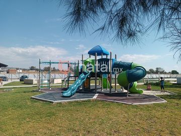 CASA VENTA por lagunillas CANAH RESIDENCIAL LEON