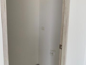 CONSULTORIO EN VENTA  EN TORRES MEDICAS, PERIFÉRICO ECOLÓGICO