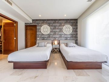 Se vende departamento de 3 rec frente al mar en Playa Paraiso, Playa del Carmen