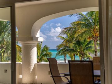 Se vende departamento de 3 rec frente al mar en Playa Paraiso, Playa del Carmen