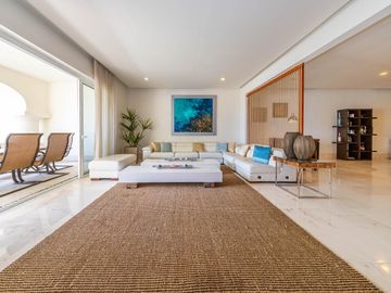Se vende departamento de 3 rec frente al mar en Playa Paraiso, Playa del Carmen