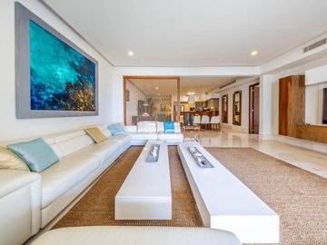 Se vende departamento de 3 rec frente al mar en Playa Paraiso, Playa del Carmen