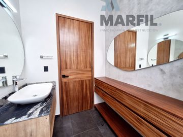 Venta de Hermosa Residencia de 1 Planta y 3 Recámaras al Norte de Colima Capital