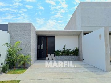 Venta de Hermosa Residencia de 1 Planta y 3 Recámaras al Norte de Colima Capital