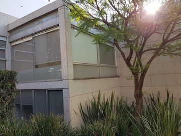 VENDO CASA EN CONDOMINIO EN TECAMACHALCO
