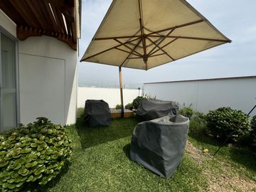 Venta de funcional departamento de 2 habitaciones en Miraflores