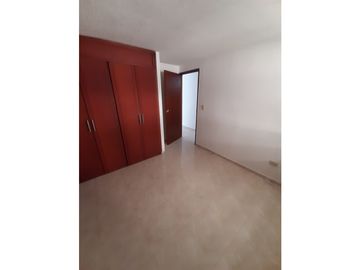 APARTAMENTO PARA LA VENTA EN BARRIO PINARES-PEREIRA