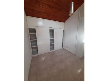 APARTAMENTO PARA LA VENTA EN BARRIO PINARES-PEREIRA