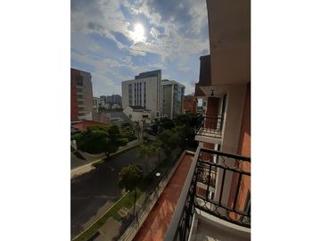 APARTAMENTO PARA LA VENTA EN BARRIO PINARES-PEREIRA