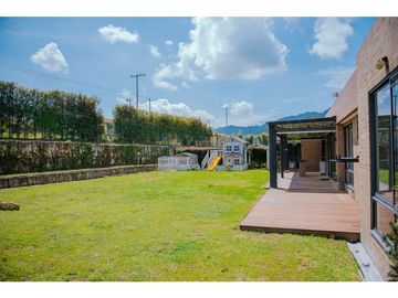 Casa Conjunto Residencial ENTRELOMAS Briceño