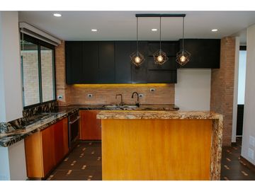 Casa Conjunto Residencial ENTRELOMAS Briceño