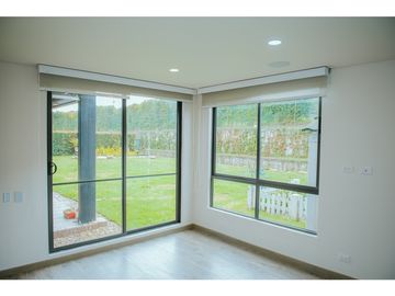 Casa Conjunto Residencial ENTRELOMAS Briceño