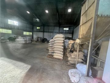 Se Alquila/Vende Bodega Armenia Via Al Aeropuerto