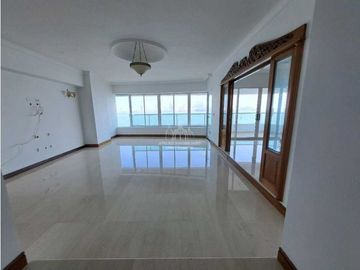 Apartamento castillogrande frente a la bahia