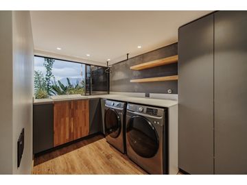 apartamento para renta amoblada poblado/lalinde