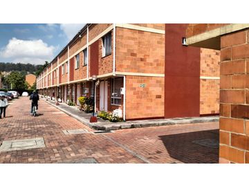 Venta casa en Quintas del Cerro Av Boyacá con calle 167