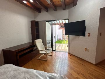 HERMOSA RESIDENCIA EN VENTA