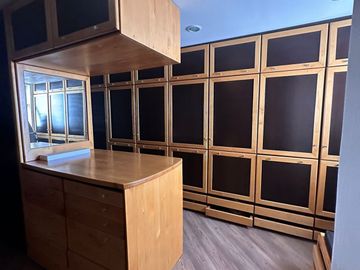 HERMOSA RESIDENCIA EN VENTA