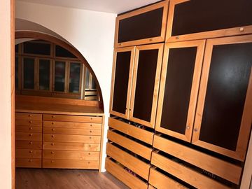 HERMOSA RESIDENCIA EN VENTA