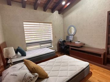 HERMOSA RESIDENCIA EN VENTA