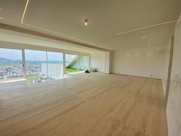 PENTHOUSE DE 3 NIVELES!!!!