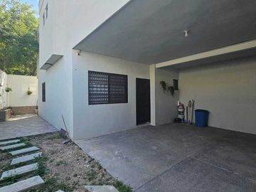 Casa en venta en Apodaca