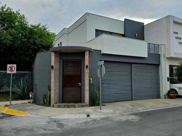 Casa en venta en Estancias Valle de Plata, Apodaca