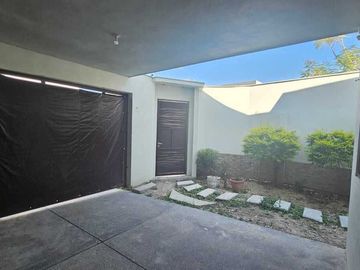 Casa en venta en Apodaca