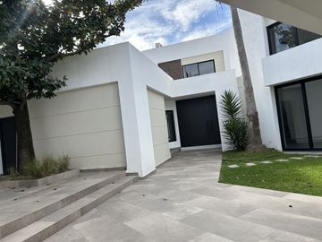 CASA EN VENTA HACIENDA SAN AGUSTIN